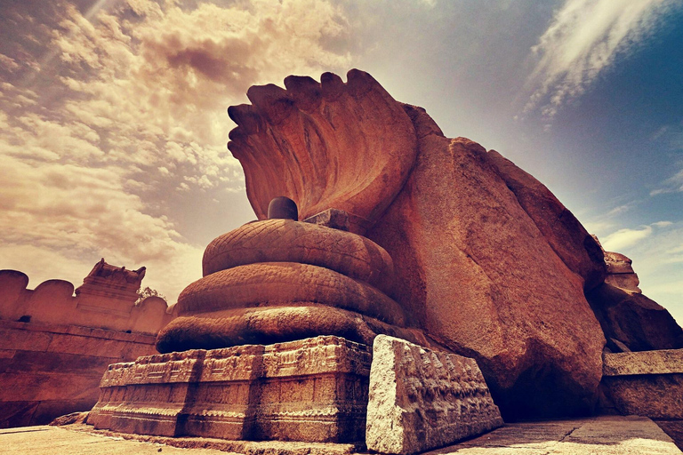 De Bangalore: Viagem de 1 dia ao Templo de Lepakshi e à Estátua de Adiyogi