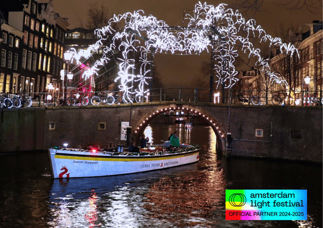 Offizielles Amsterdam Light Festival: Open Boat mit Choco