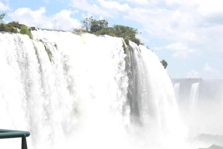 Luxury Private Iguazu Falls Tour – Argentina & Brazil