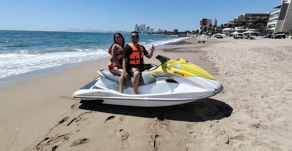 Puerto Vallarta: Rent a Jet Ski