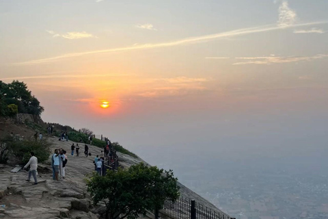 班加罗尔出发南迪山日出之旅（含早餐）班加罗尔出发的南迪山日出之旅（含早餐）