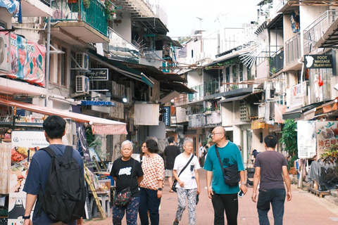 Hong Kong: Sai Kung Geopark Private Boat Tour & Pickup