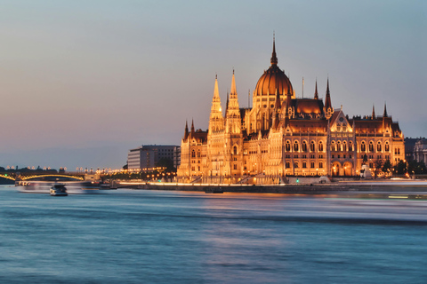 Bratislava: Privat transfer till Budapest eller Budapest till BTS