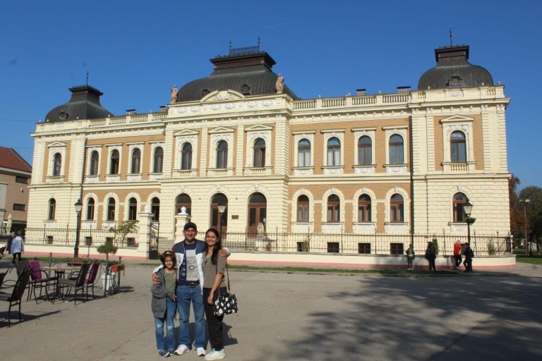 Visite privée de Fruska Gora et Novi Sad Heritage & GastroVisite privée d'une jounée dans la région de Fruska Gora et Novi Sad
