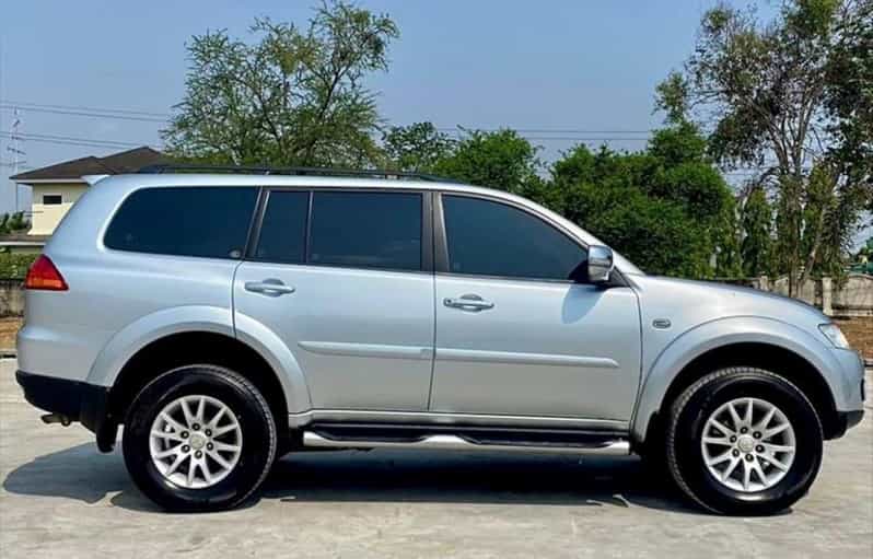 Car and Driver Service in Laos