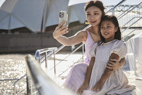 Sydney: Dinner Cruise with 3-Course Meal