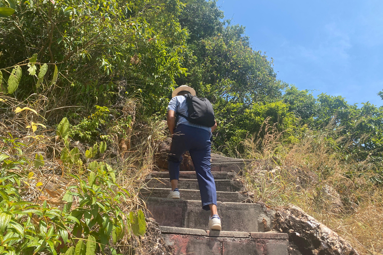 Ko Lanta: Sightseeingtour mit Mittagessen im LongtailbootKo Lanta: Sightseeingtour mit einem Longtailboot und Mittagessen