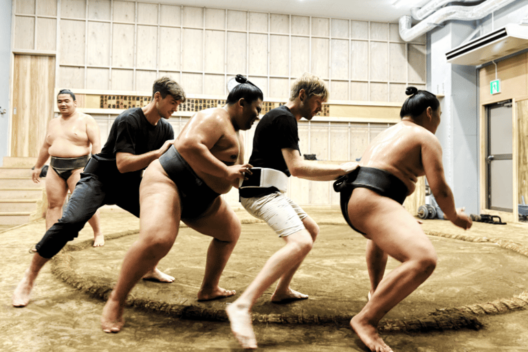 Tokio: Trening sumo z prawdziwymi zapaśnikami