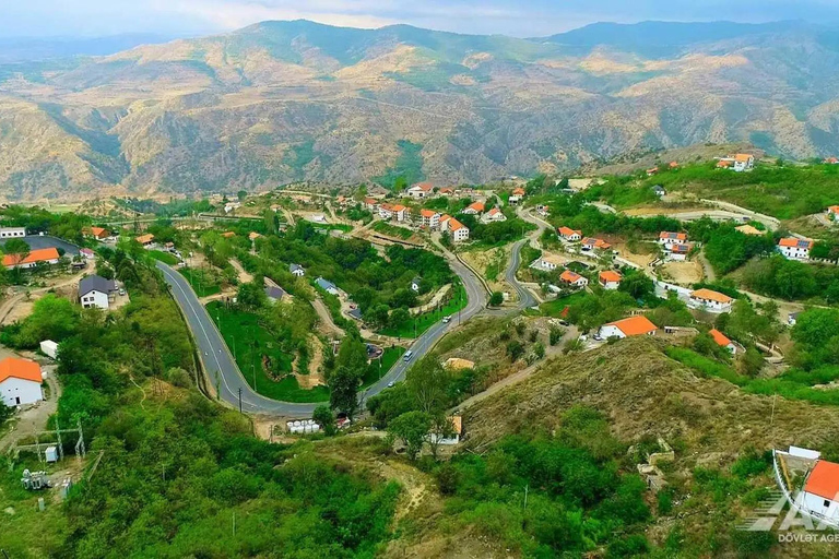 Baku: 2-Day Guided Tour to Karabakh with Accommodation