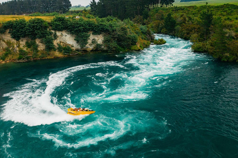 From Auckland: Craters of the Moon, Taupo & Rapids Jet Tour