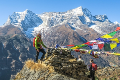 Obóz bazowy pod Everestem przez jezioro Gokyo Trek – 18 dni