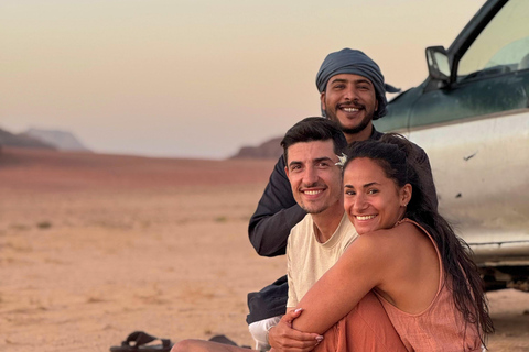 Wadi Rum: 2-Day Southern Desert Tour, Camel & Stargazing