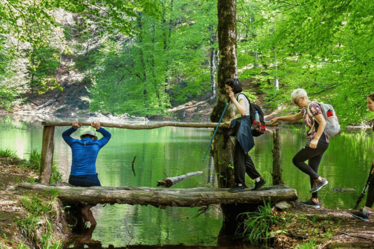 Garanohur lake hiking tour (Easy)