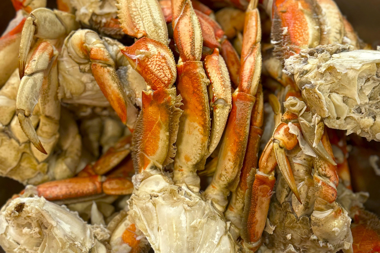 凯奇坎伐木工表演和螃蟹盛宴