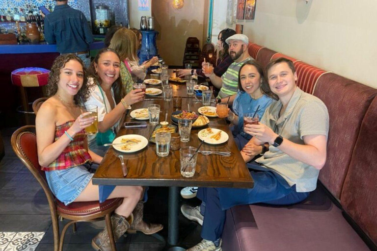 Dallas: Uptown Trolley & Walking Food Tour with Tastings