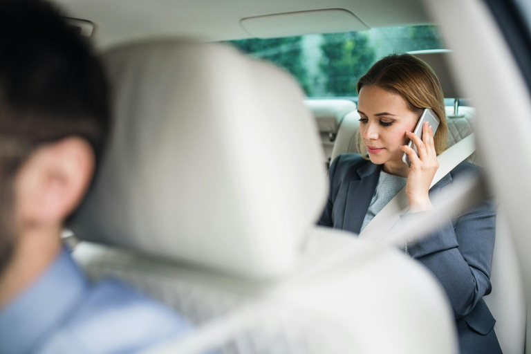 Hurghada: Private Airport Arrival/Departure One Way Transfer