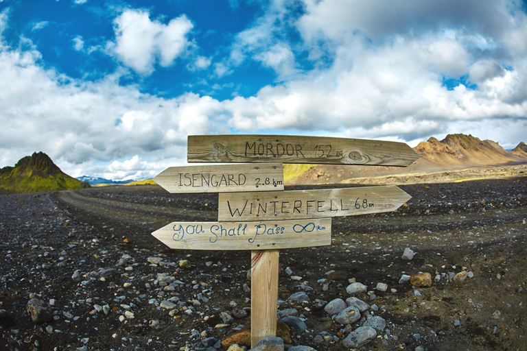 Reykjavik: Landmannalaugar 4x4 Minibus & Hot Spring Tour