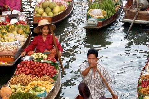 Flytande marknad och Maeklong-marknader Privat transfer