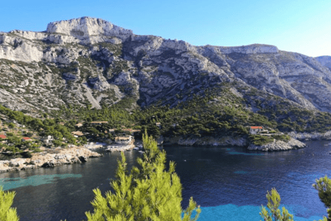 Marselha: aula de escalada no Parque Nacional de Calanques