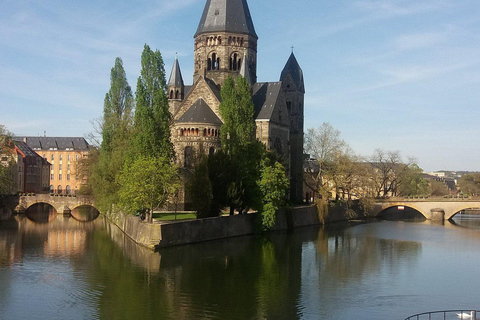 Luxembourg: Private Day Trip to Metz, Sierck & Schengen