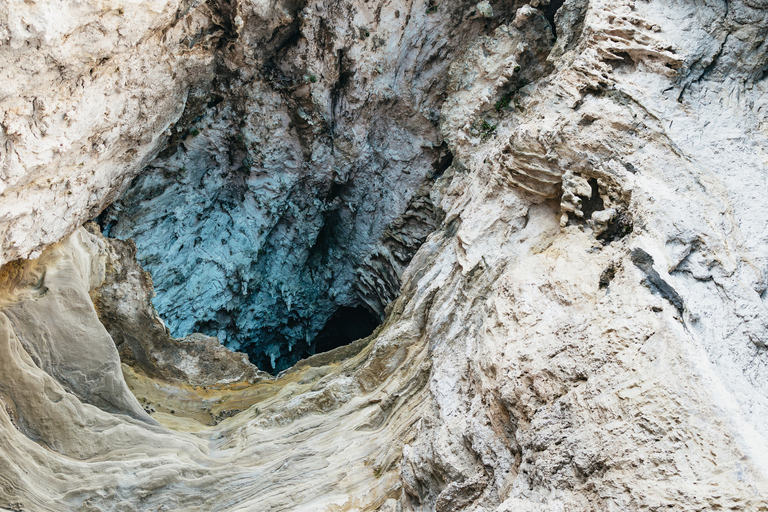 Capri: Island Boat Trip with Grottos 1-Hour Boat Trip Without Blue Grotto Visit