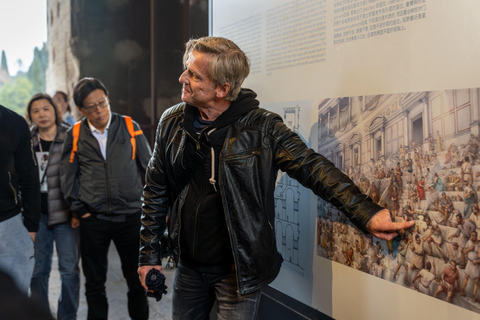 Rome: Colosseum Tour with Forum, Palatine & Guide Upgrade Private Colosseum Guided Tour