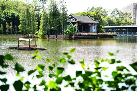 Guangzhou: Lingnan Impression Park Entry Ticket(Opt Guide) Entry ticket + English-speaking local guide service