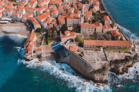 Depuis Tirana : Excursion d&#039;une journée au Monténégro, à Budva et à Kotor