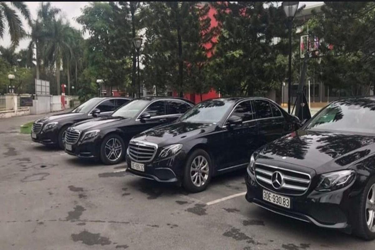 Aeropuerto Phu Bai: Traslado privado al/desde el centro de HueAeropuerto Phu Bai: Traslado privado desde/hasta el centro de Hue