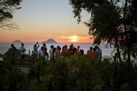 Lipari, degustazione di vini al tramonto - Housity