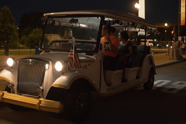 Washington DC: begeleide tour met elektrische karretjes bij maanlicht langs monumentenWashington DC: begeleide monumententocht met een elektrische kar in het maanlicht