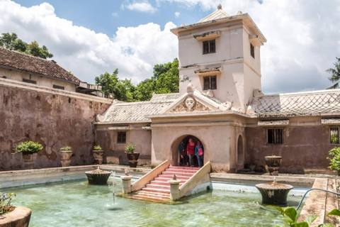 Yogyakarta City Tour; Kraton, Water Castle, Prambanan Sunset