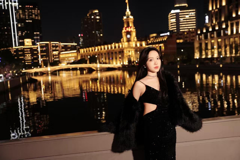 4-Hour Shanghai Highlights Photo Tour—Explore, Pose, Capture