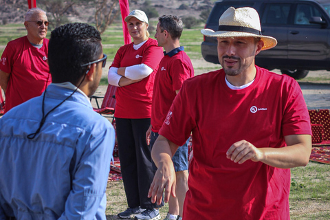 Jeddah: Moon Mountain Hiking and Sunset Yoga