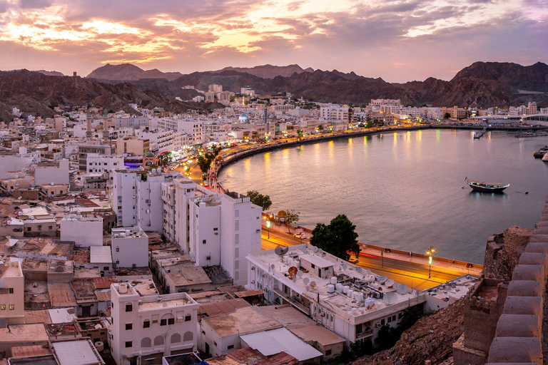 Muscat : private evening tour to discoverMuscat : private evening tour to discover Muscat