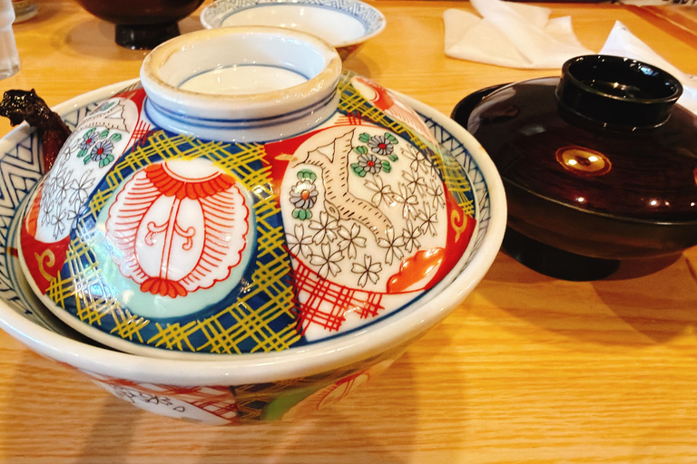 Gujo Hachiman Day Trip: Mountain Castle & Traditional Town The popular Gujyo town tour