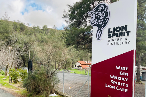 From Paphos: Troodos 4x4 Safari with Picnic & Winery visit