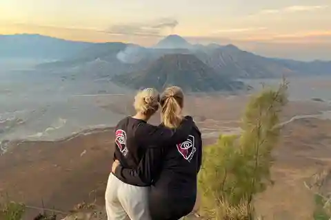 Bromo Midnight Tour