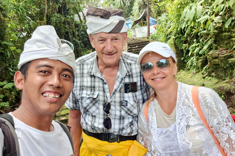 Bali: Lempuyang Temple Sacred Climb and Prayer Tour