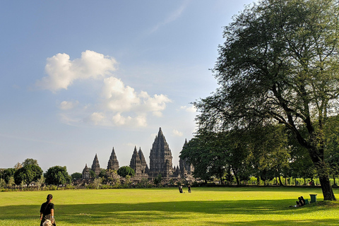 Yogyakarta: Private Merapi Jeep Lava Tour with Pickup