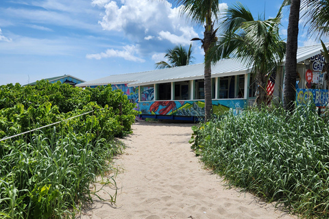 Lauderdale by The Sea: All-Inclusive Beach Chair/Cabana Rent