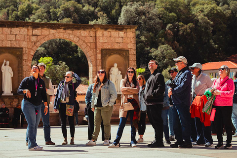 Barcelona: Montserrat com opções de vinícola, almoço e trem