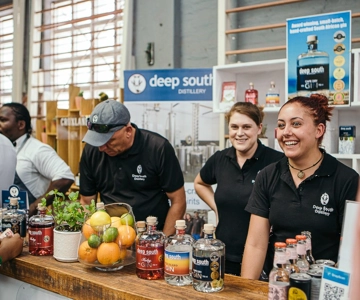 Cape Town: Deep South Distillery Gin Tasting Experience