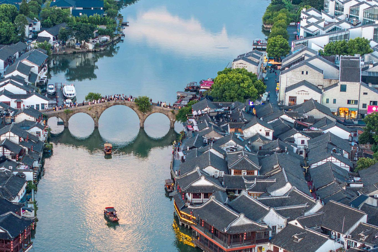 From Shanghai: Zhujiajiao Water Village Half-Day Tour
