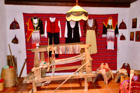 Crete: Traditional Cretan Night: Live Show and Dinner Traditional Cretan Night