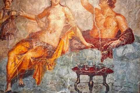 Pompeii Guided Tour: Daily Roman Life with an Archaeologist Small-Group Tour in Italian
