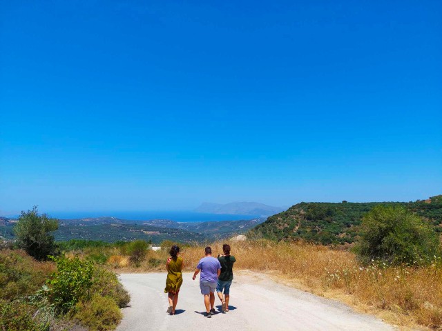 Visit Walking, Food & Wine Tasting in Village near Kissamos in Epirus