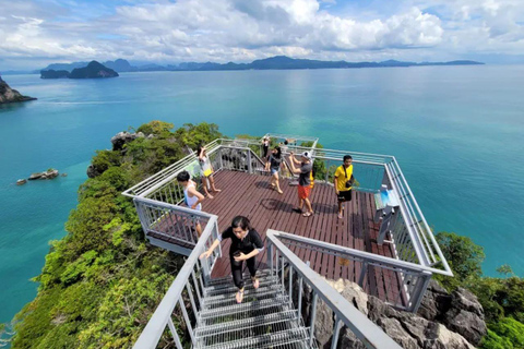 Passeio de barco particular pela ilha de Krabi HongPasseio pela ilha de Krabi Hong em um barco particular de cauda longa