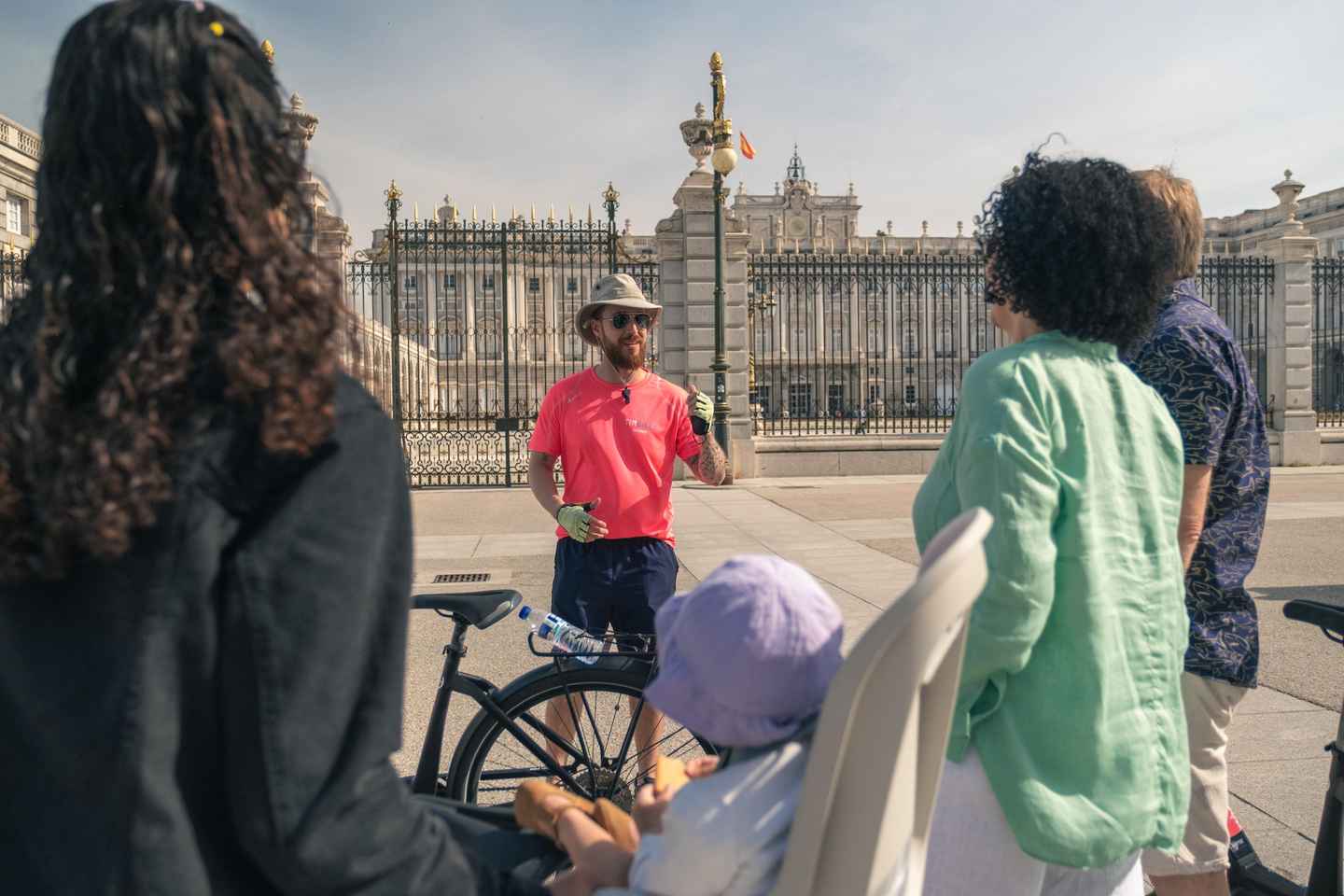Madrid: Highlights Bike Tour with Optional E-Bike or Tapas