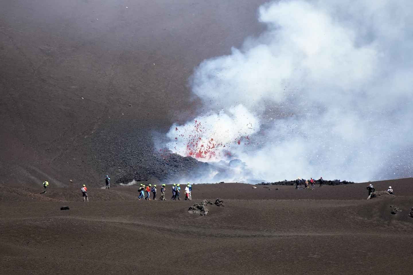 Etna: Escursione Guidata in Vetta con Funivia